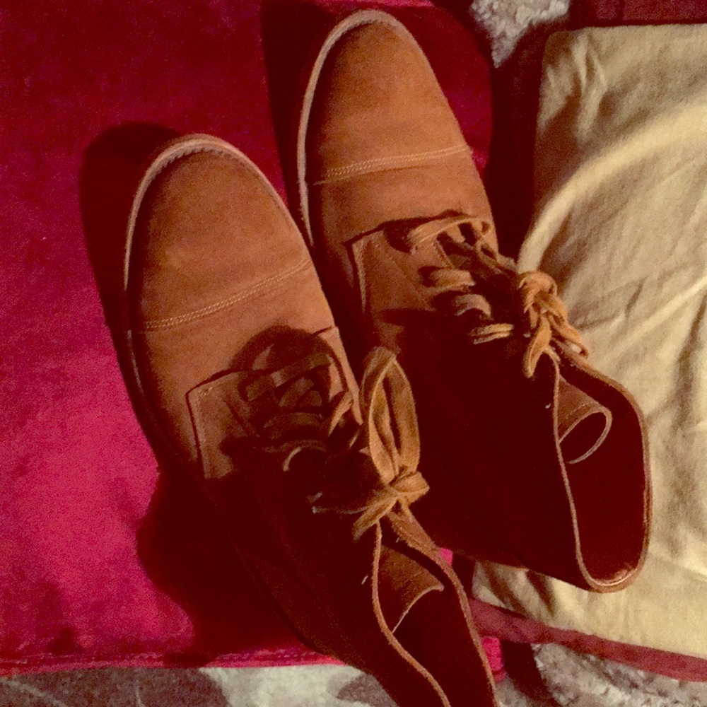 Men’s boots -size 9m -Very special!